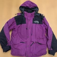 THE NORTH FACE マウンテンパーカー パープルのサムネイル