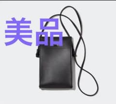 ユニクロ レザータッチミニツールショルダーバッグのサムネイル