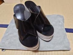 【お買得】ファビオルスコーニ★サンダル　24cmのサムネイル