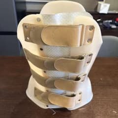 硬性コルセット　通気性 腰痛ベルト 調整可能 通気性コルセット ベージュのサムネイル