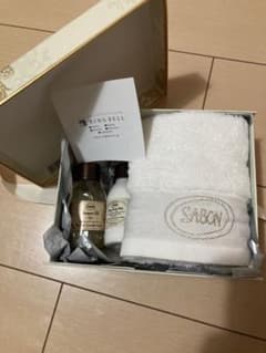 SABON♡タオル シャワーオイル ボディミルク ギフトBOXのサムネイル