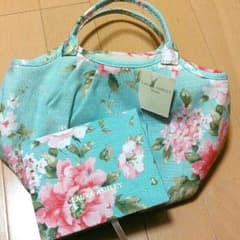 ローラ・アシュレイのミニトートバッグ&メモ帳のサムネイル