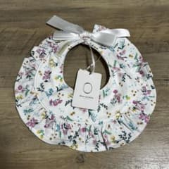 新品タグ付き　花柄　オーガニックコットンスタイ　ハルウララ　花咲く音色のサムネイル