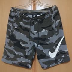 NIKE  ハーフパンツ  迷彩  カモフラ  グレー系  Lサイズ  レアのサムネイル