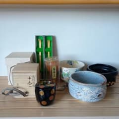 中村宗尹 水仙蒔絵 大棗 内銀溜 共箱 茶道具 超美品□中村宗尹 菊桐蒔絵 中棗 共箱 茶道具まとめてお点茶 - メルカリ