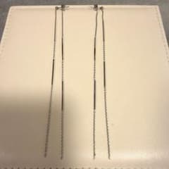 HARE droop ステンレスピアスのサムネイル