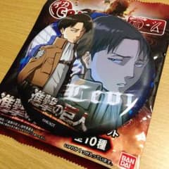 [送料込]進撃の巨人 缶バッチ リヴァイのサムネイル