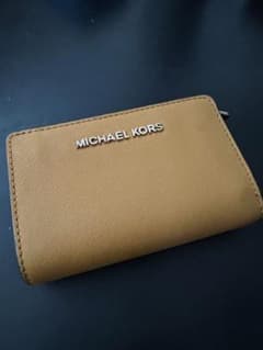 MICHAEL KORS イエロー 二つ折り財布のサムネイル