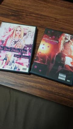 AVRIL LAVIGNE ライブDVD アヴリルラヴィーンのサムネイル