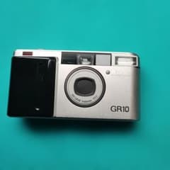 RICOH GR10 コンパクトフィルムカメラ 本体 ジャンク品 - メルカリ