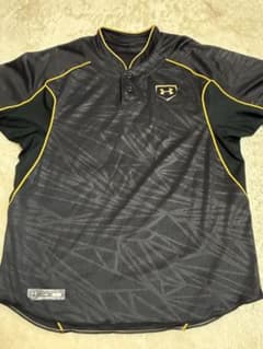 Under Armour 野球用ウェア ブラック ゴールド MDのサムネイル