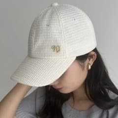 【新品未使用】 NICE CLAUPキャップ エンブレム付きツイードのサムネイル
