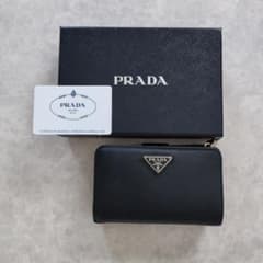 PRADA財布(箱あり)のサムネイル