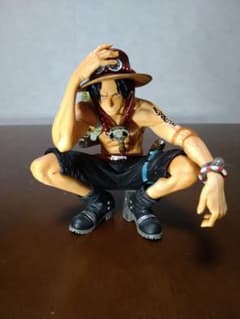 エース　フィギュアのサムネイル