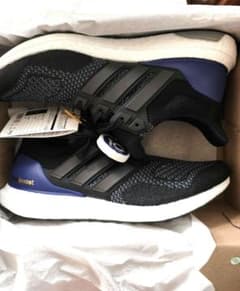 adidas(アディダス)ULTRA BOOST OGランニングシューズ28.5のサムネイル