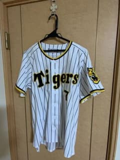阪神タイガース 糸井選手 ユニフォーム 背番号7 Mサイズ - メルカリ