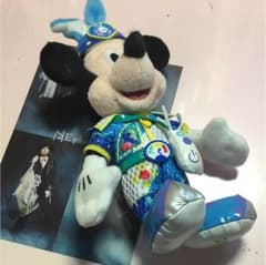ミッキー イースター ぬいぐるみバッジのサムネイル