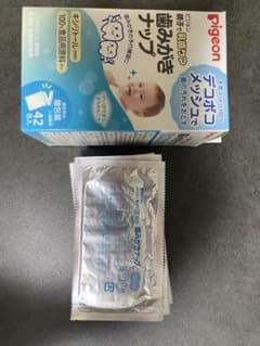 Pigeon 乳歯用ティッシュ 20枚のサムネイル