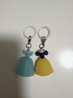【値下げ】ディズニー プリンセス めじるしアクセサリー ガチャ 2点セットのサムネイル