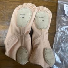 BLOCH バレエシューズ S0282L ピンク 3.5B 未使用品のサムネイル