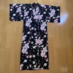 150センチ　花柄浴衣のサムネイル