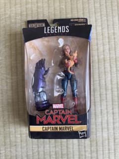 MARVEL LEGENDS CAPTAIN MARVEL フィギュア