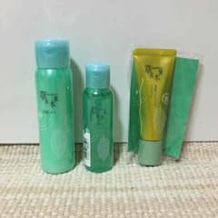 草花木果基礎化粧品のサムネイル