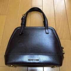 チャールズアンドキース　バッグのサムネイル