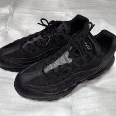 NIKE AIR MAX 95 ブラック 30cmのサムネイル