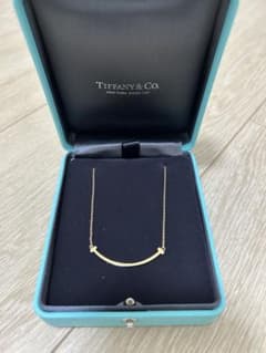 ティファニー T スマイル ペンダント　ローズゴールド（スモール）