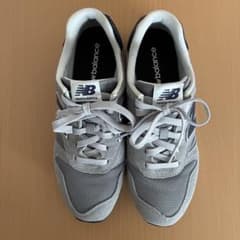 New Balance 373 グレー ネイビー スニーカーのサムネイル