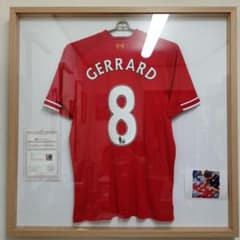 【額なし】リバプール Gerrard サイン入りユニフォーム 額なし】リバプール Gerrard サイン入りユニフォーム - メルカリ