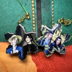 王一博 肖戦 レジン雪の華 キーホルダー ❣️2点セット❣️⑤ - メルカリ