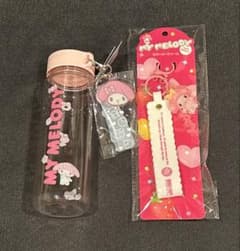 マイメロディ クリアボトル ラバーキーチャーム2点セットのサムネイル