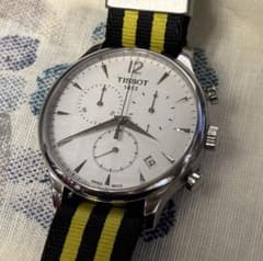 TISSOT トラディション　クロノグラフ 腕時計のサムネイル