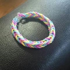 ファンルームの手作りアクセのサムネイル