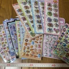 かわいさいっぱい　ぷっくりAIモンスターウォーター　ぷくぷく キャンディ　シール