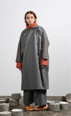 ドゥルカマラ バイカラーダブルロングコート 2018aw ドゥルカマラ バイカラーダブルロングコート 2018aw - メルカリ