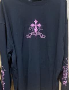 REFLEM レフレム クロス刺繍 ロングスリーブカットソー ブラック×ピンク REFLEM（レフレム） tシャツ 「REFLEM/レフレム」クロス刺繍L/S Tee