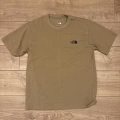 The North Face カーキ Tシャツのサムネイル