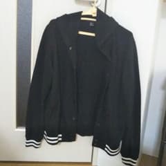 値下げ☆　中古品　【FOREVER21　ブルゾン　】のサムネイル