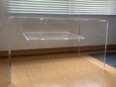 WAAZWIZ アクリルローテーブル 週末発送 - メルカリ