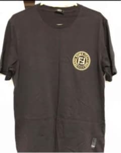 Tシャツ　FENDI 売り切り！のサムネイル