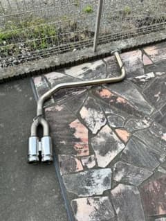 日産 セレナ C26 ハイウェイスター ワンオフ 2本出し リアマフラー