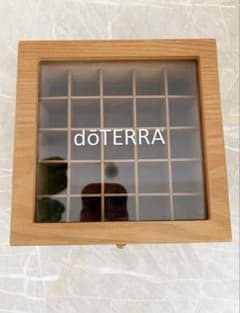 dōTERRA 木製コレクションボックス 25本収納 - メルカリ