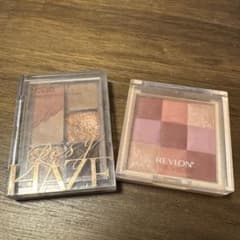 レブロン　チーク・CLIO アイシャドウ