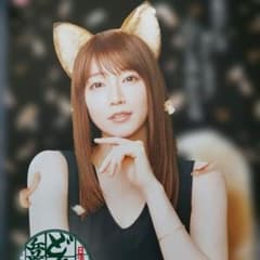 孤*M様 吉岡里帆 日清どん兵衛 ポスター 2枚 孤*M様 吉岡里帆 日清どん兵衛 ポスター 2枚 - メルカリ
