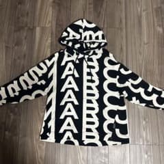 マークジェイコブス　パーカー　sサイズ マークジェイコブス パーカー sサイズ - メルカリ