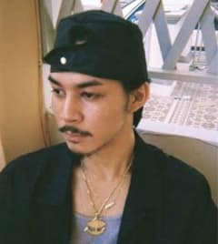rajabrooke kufiのサムネイル