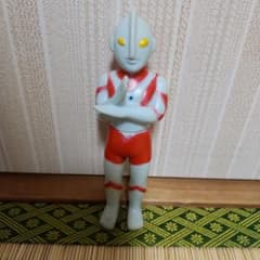 ウルトラマンソフビ当時物のサムネイル
